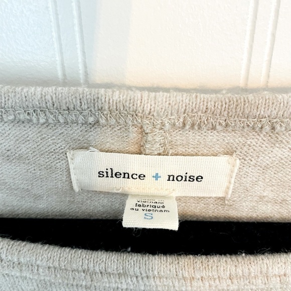 Urban Outfitters Silence + Noise cream sweater - Small - Picture 3 of 11